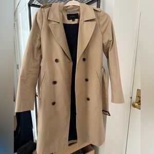 J.Crew Trench Coat in Khaki (Size 2)